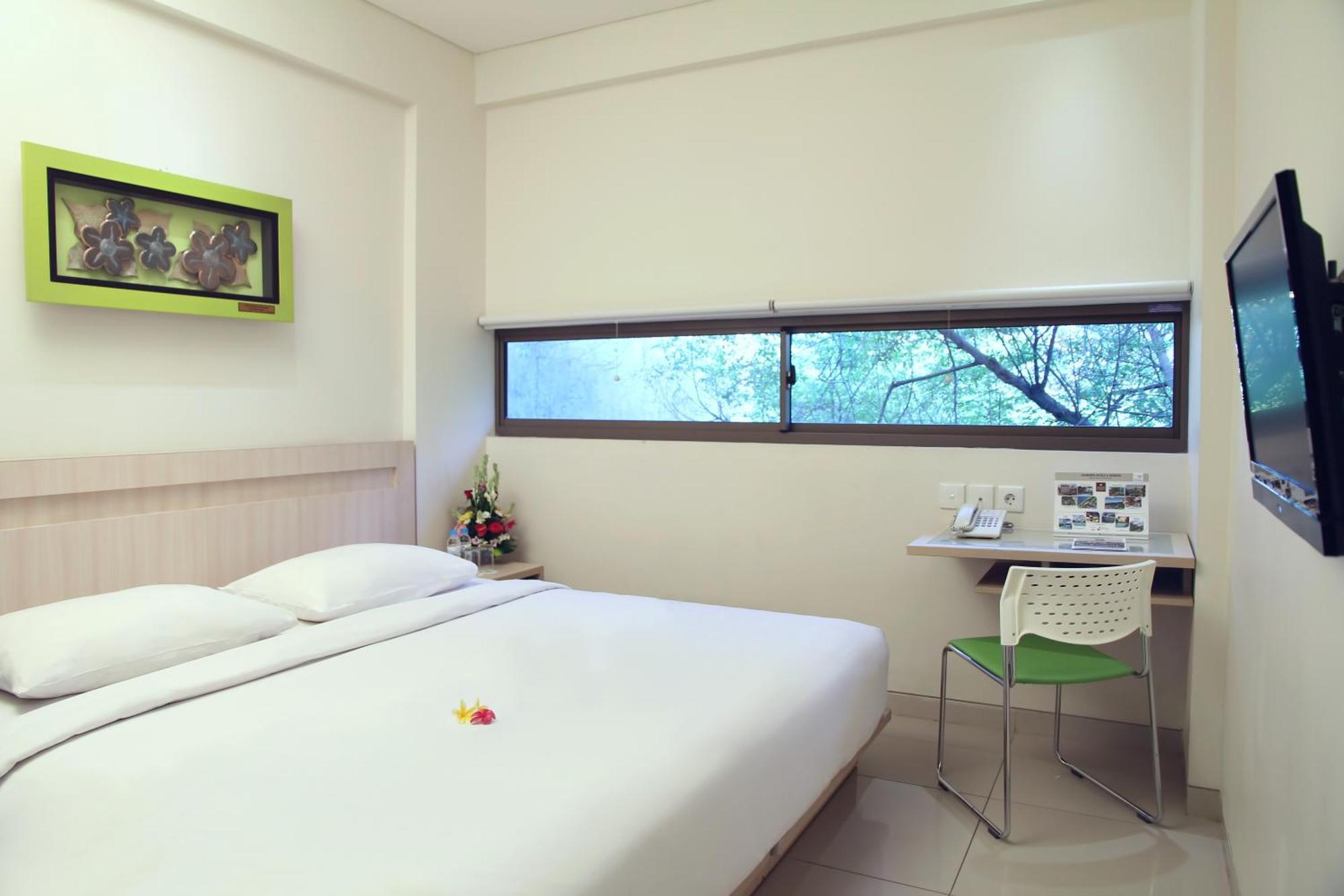 J Hotel Kuta Kuta Lombok Buitenkant foto